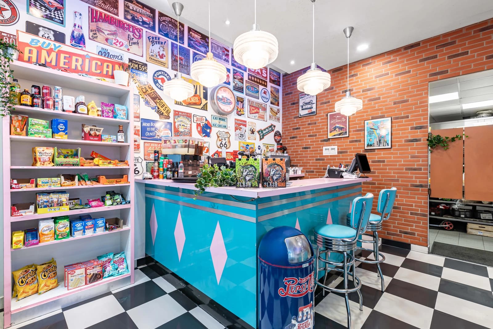 Espace Restaurant rétro façon diner américain - 4