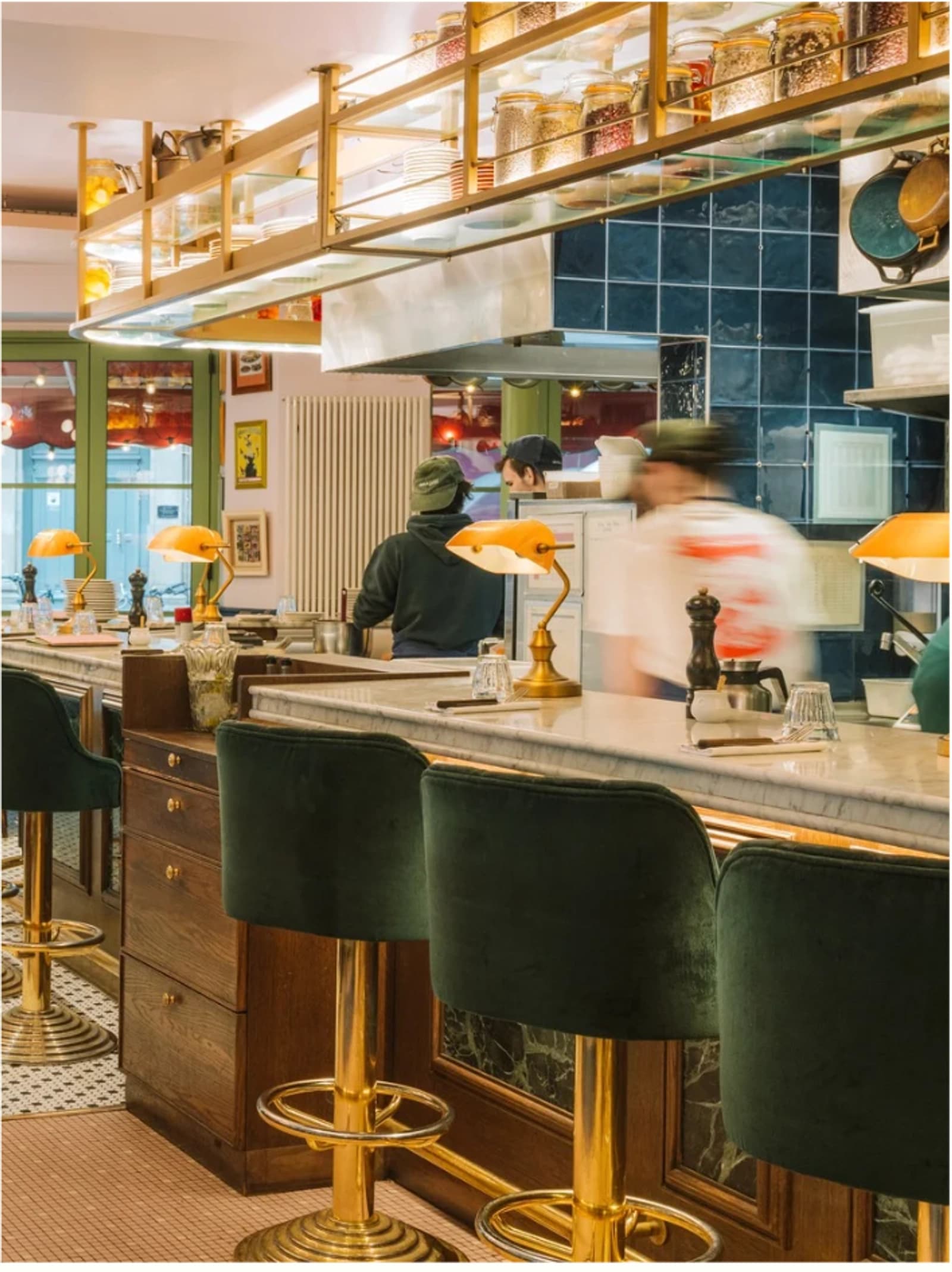 Space Brasserie Bellanger: an exquisitely retro decor - Parisian cafe atmosphere - 1