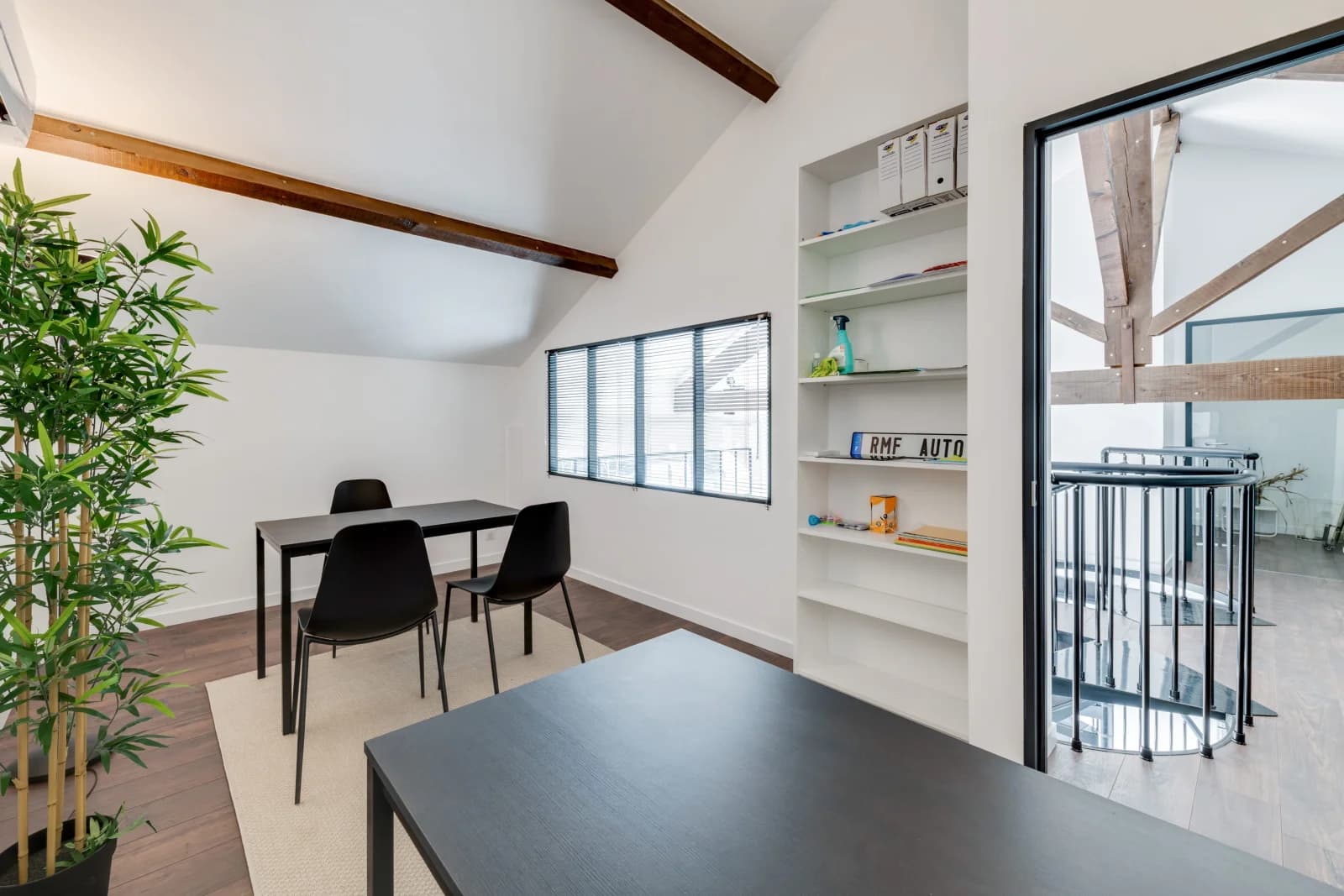 Meeting room in Former calissons factory - 1