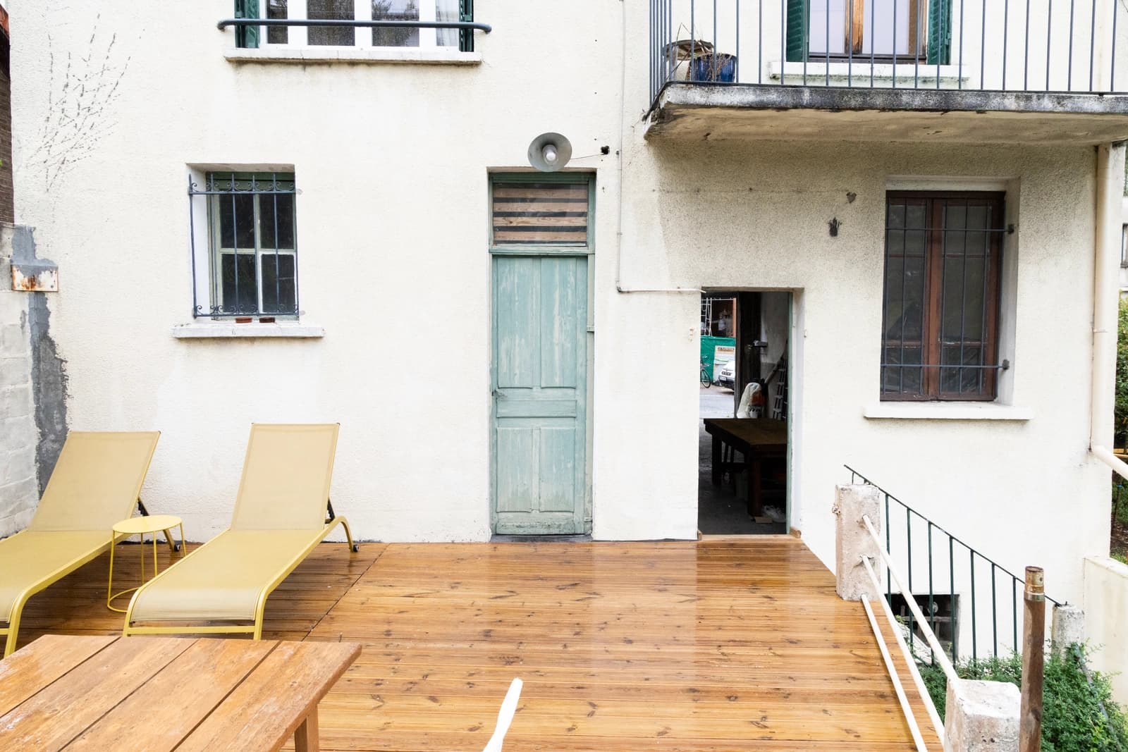 Space Family home 140 m² – tree-lined garden, terrace, garages – 5-minute walk to Galieni metro - 0
