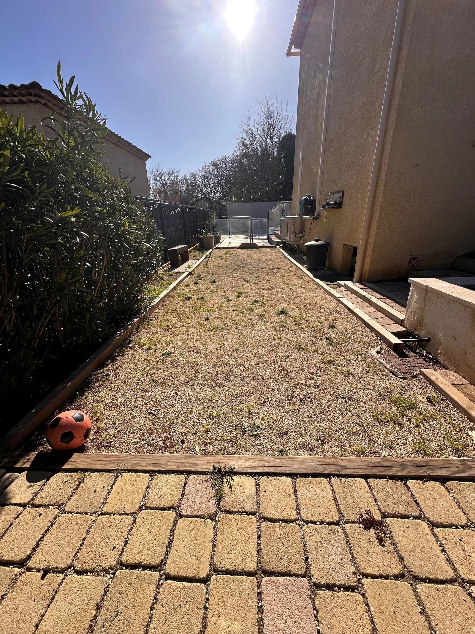 Space Villa aux Accates - Quiet, garden and pool for film shoots and intimate events in Marseille - 4