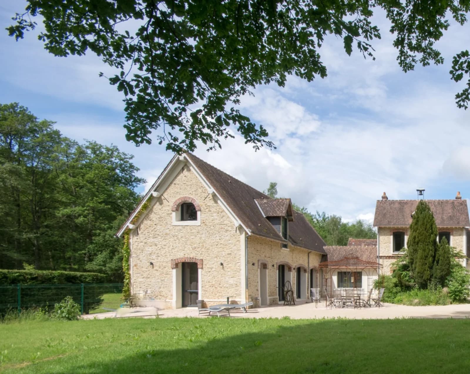 Space Architect-designed house with countryside vibe near Rambouillet - 4