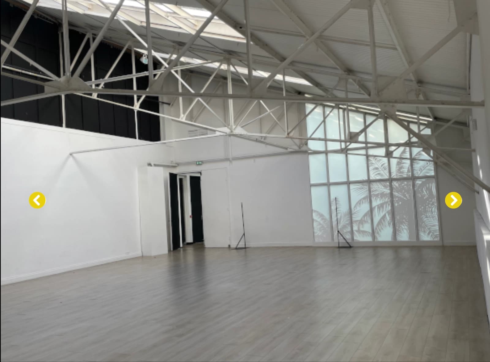 Space Parquet-floor studio for dance, rehearsals and filming - 2