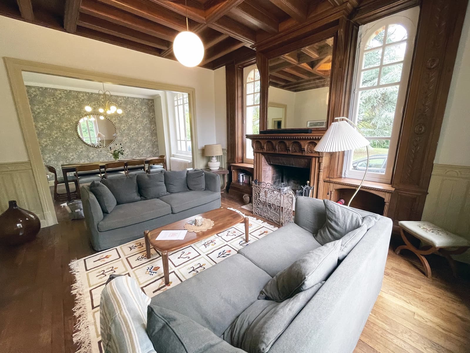 Espace Villa 1900 rénovée ambiance Belle Epoque, 250m2, 1 hectare de jardin - 3