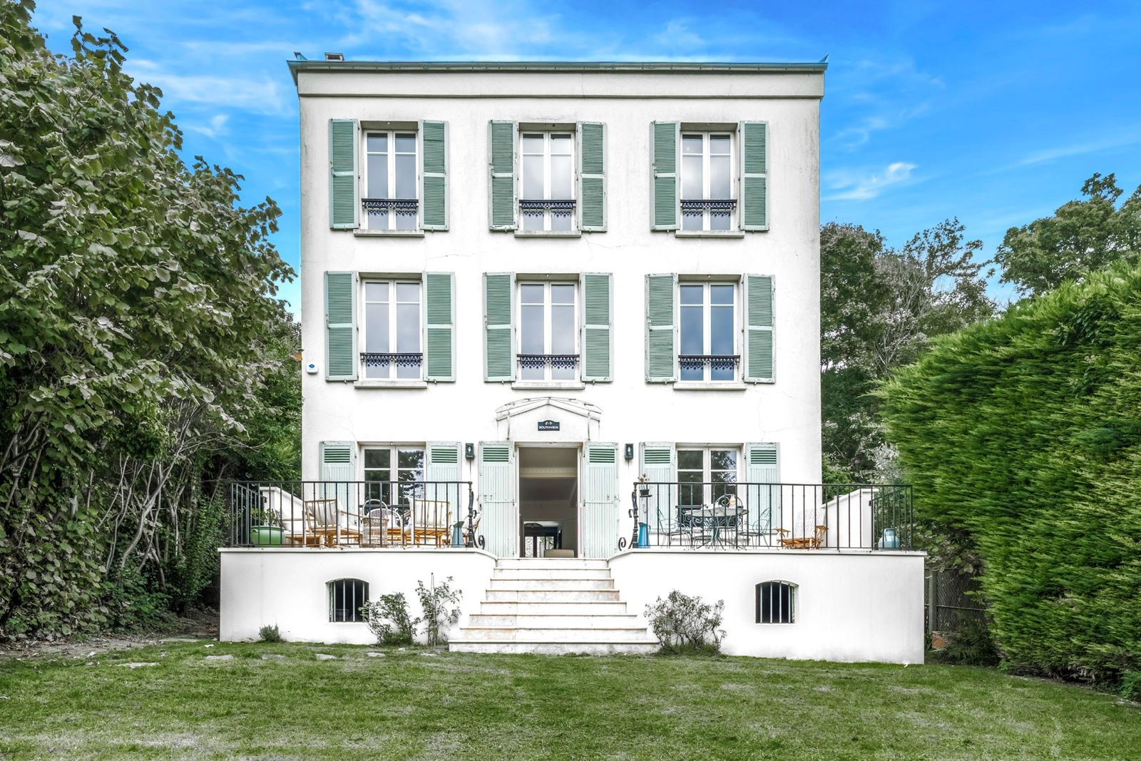 Space Large house, renovated in 2024, spacious 60 m² living room, decor, garden (3 terraces), view, terrace, quiet, 25 minutes from Saint-Lazare - 0