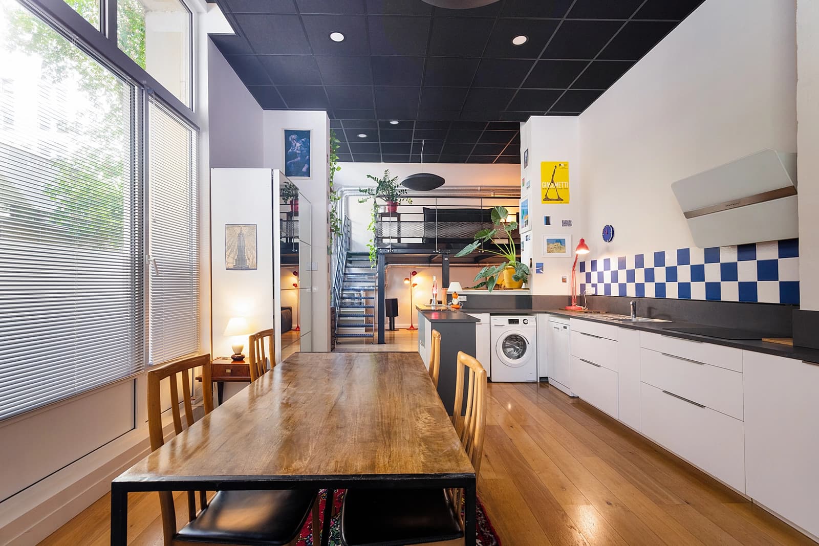 Espace Loft industriel en plein Belleville - 4