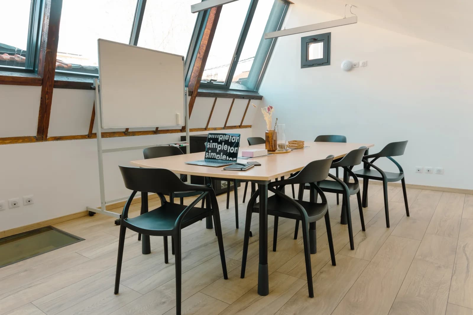 Espace Atelier espace design -  Formations / Création de contenus / Shooting - 5