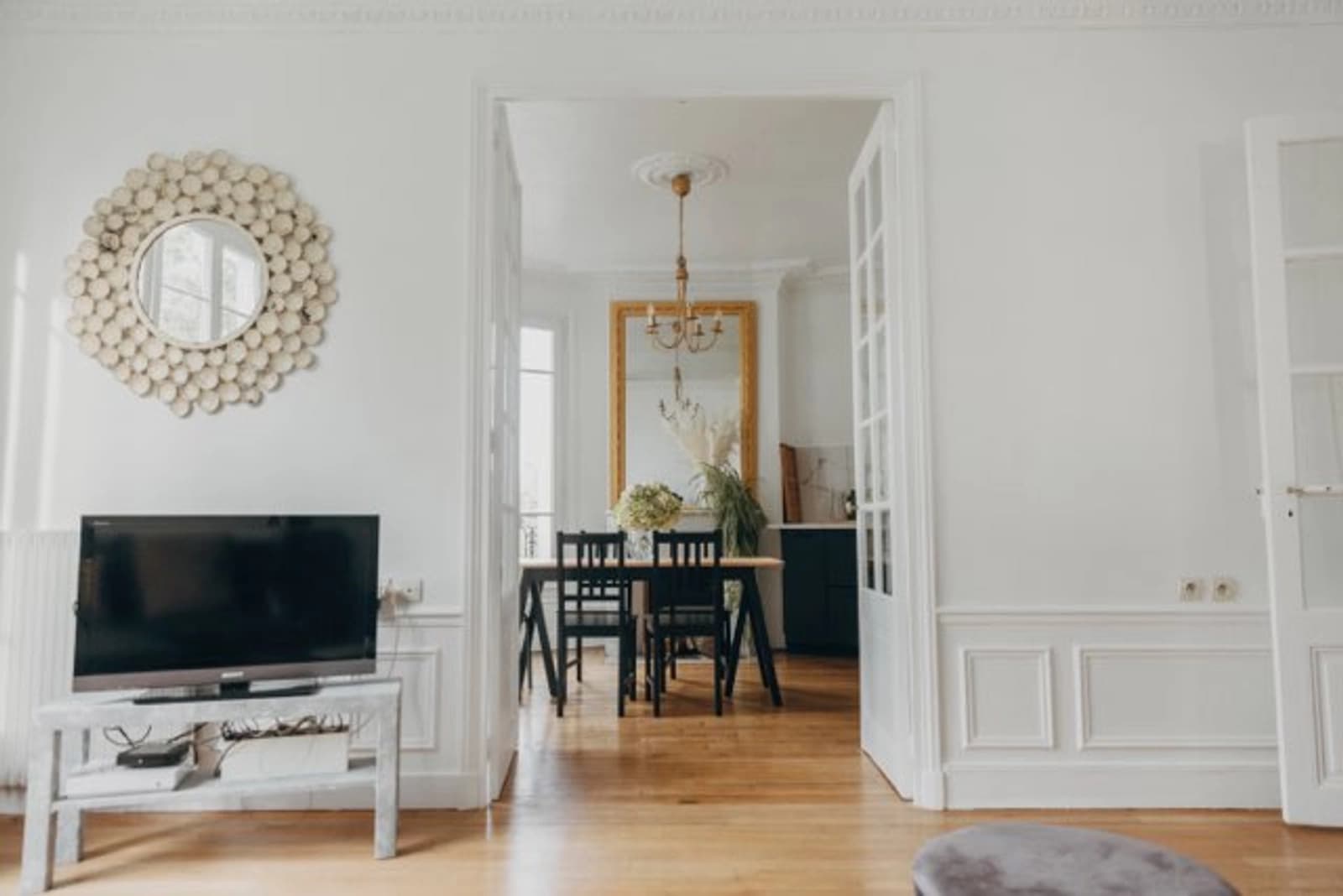 Comedor en Apartamento haussmanniano, ambiente suave y luminoso. - 1