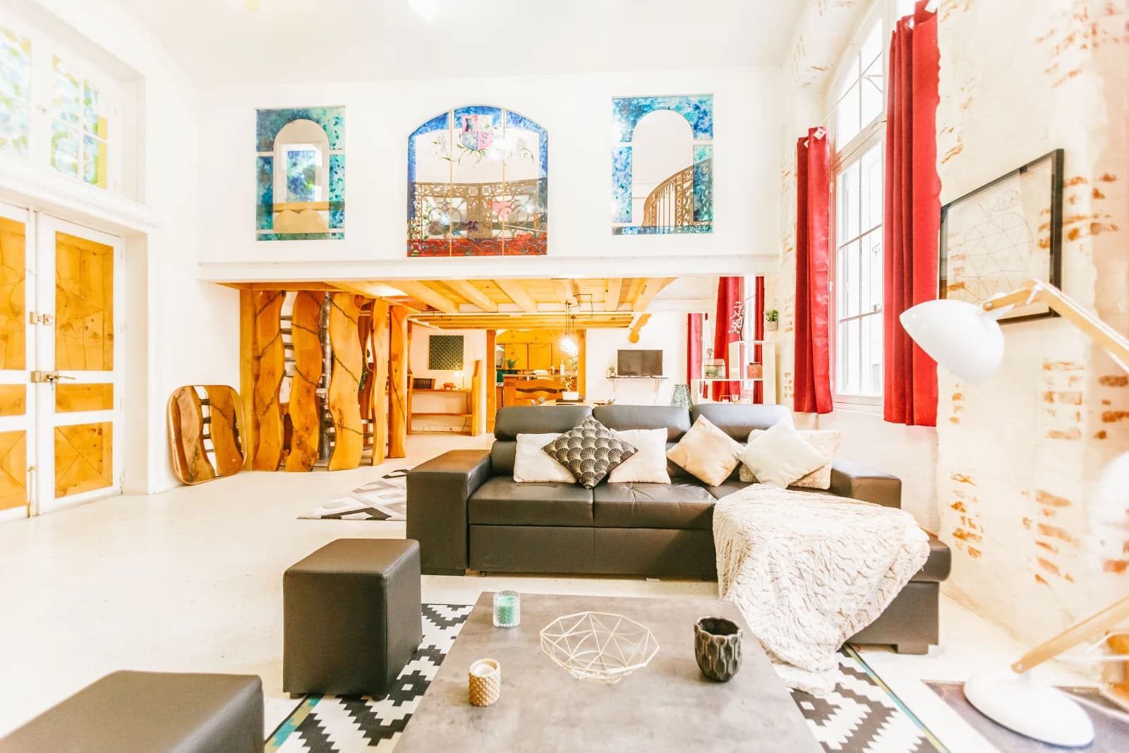 Living room in Large, warm and bright apartment - 1