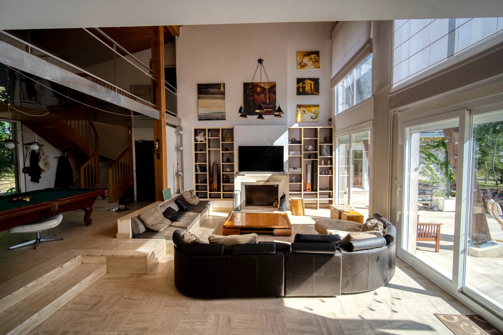 Space Exceptional villa in the heart of the forest, former iconic residence - 1