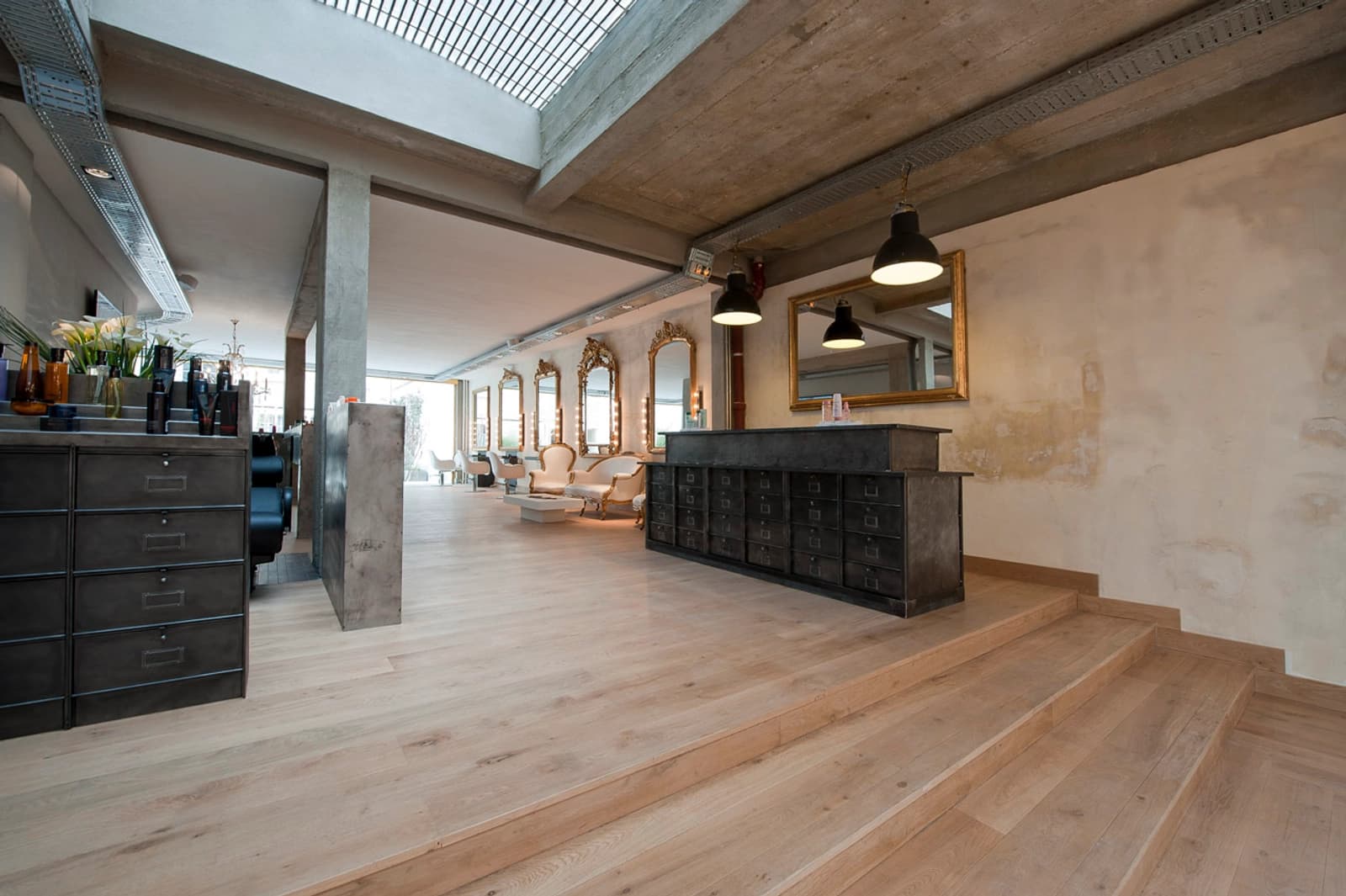 Espace Salon de coiffure chic et atypique  - 4