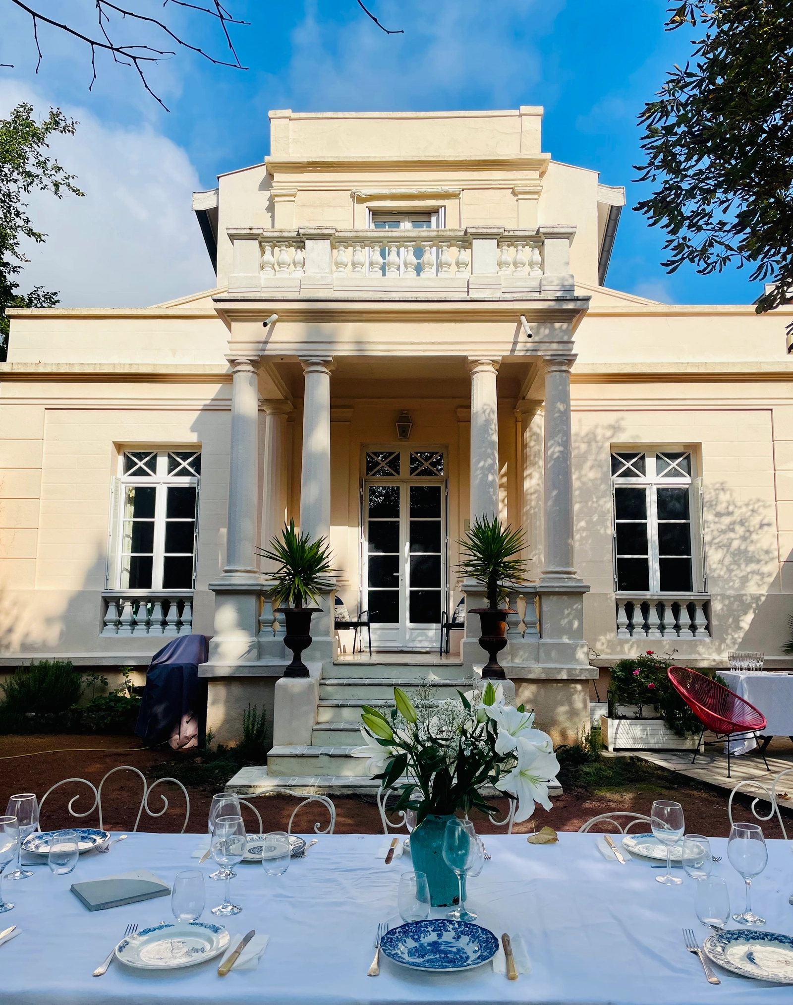 Espace Villa retirée dans un écrin de verdure luxuriante - 4