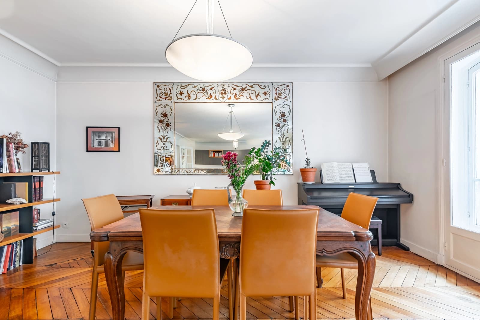 Espace Haussmannien rue des Martyrs spacieux - 4