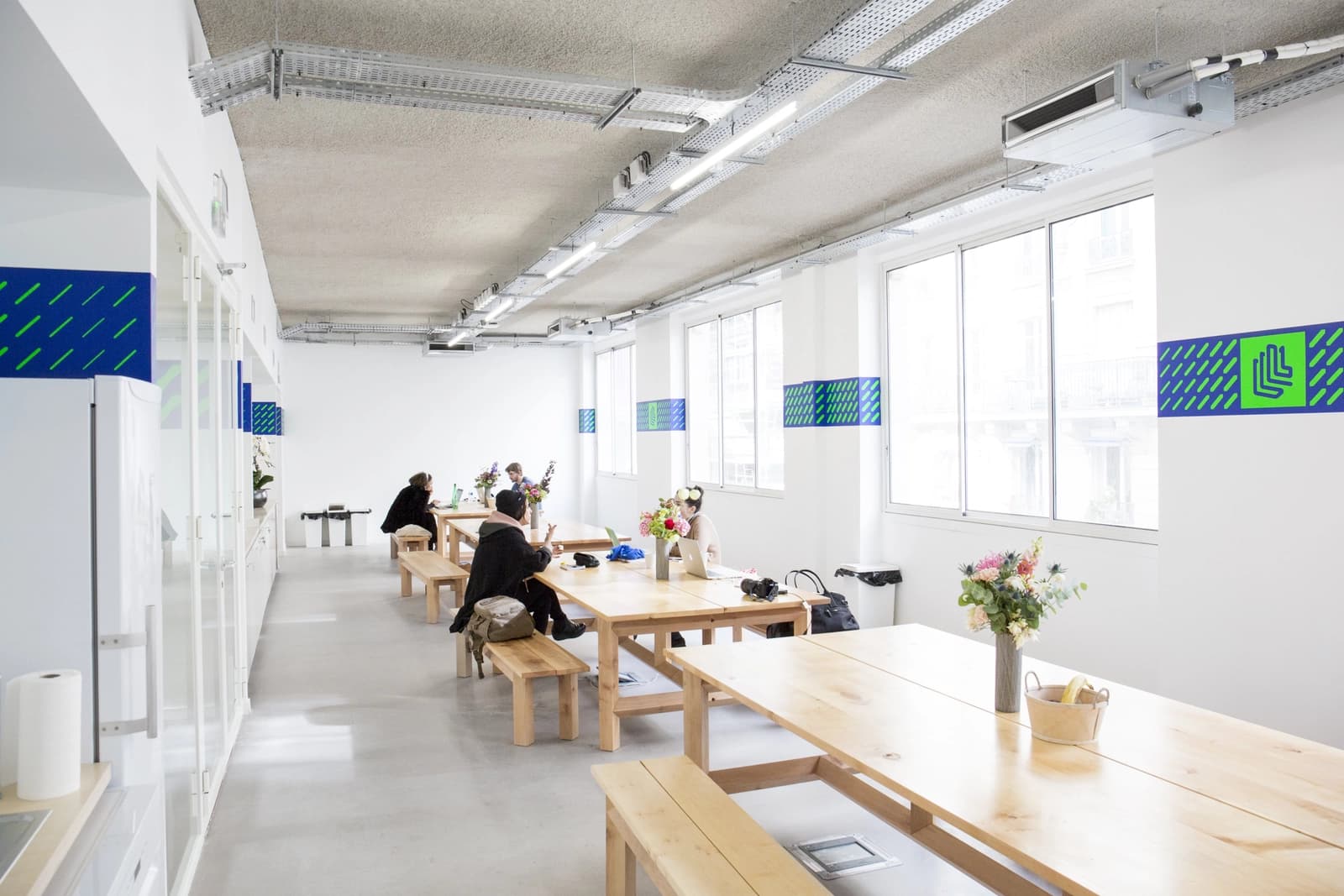 Salle de réunion dans Salle lumineuse pour déjeuners et moments conviviaux - 1