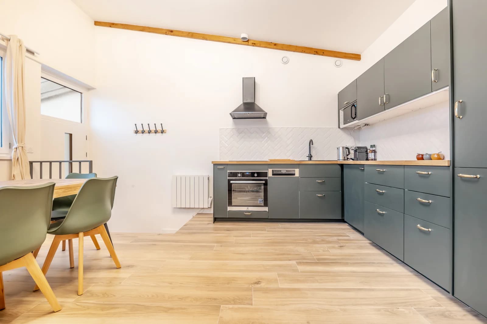 Space Bright, quiet apartment - Villejuif - Métro 7 + Parking - 4