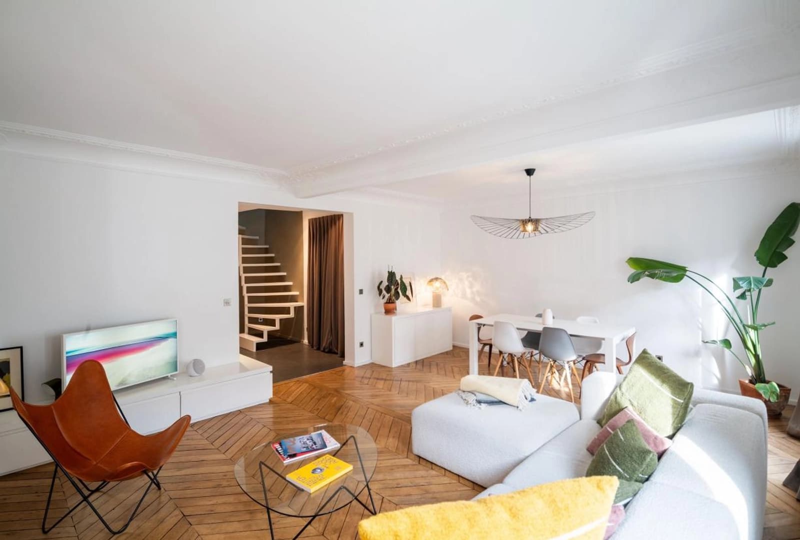 Space Charming, streamlined Parisian duplex apartment - 4