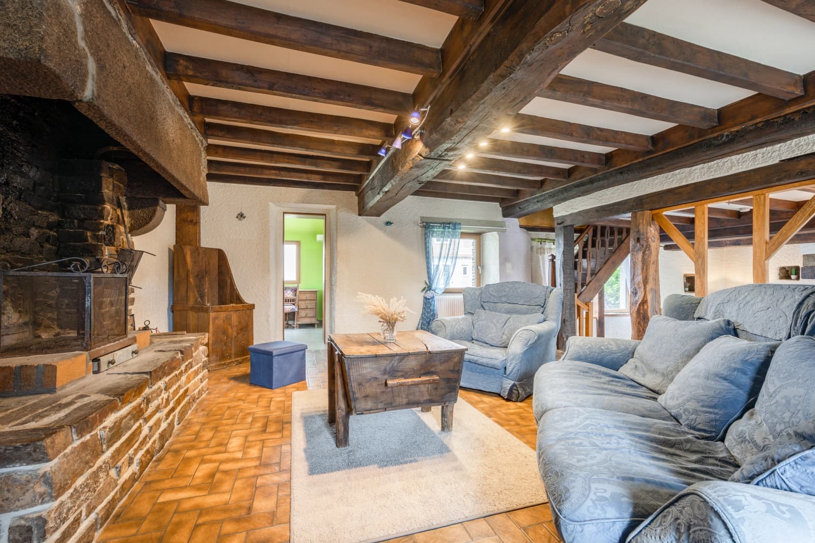 Living room in Authentic thatched cottage near Mont St Michel - 0
