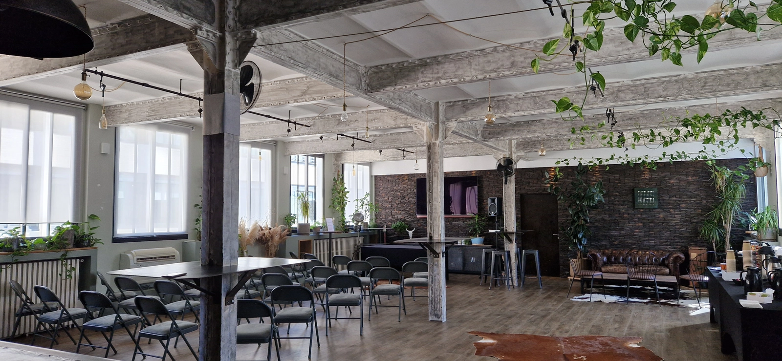 Espace L'Authentique Loft: cachet industriel et design unique - 5