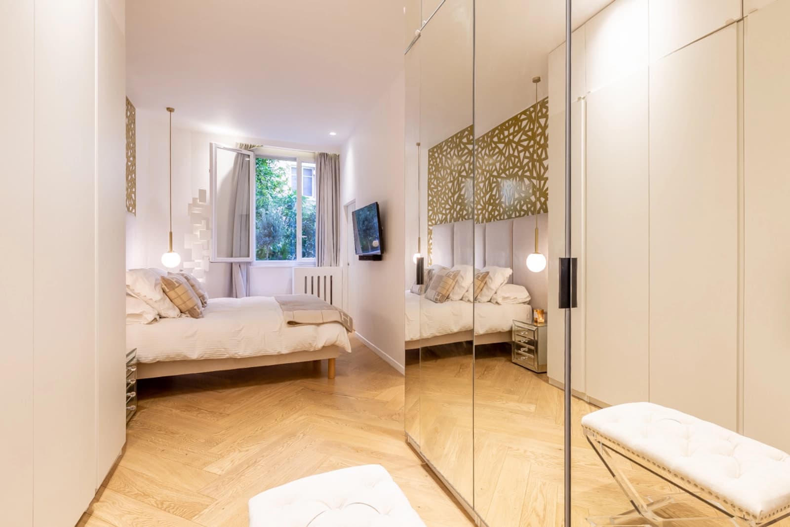 Space Luxury apartment with garden - 1