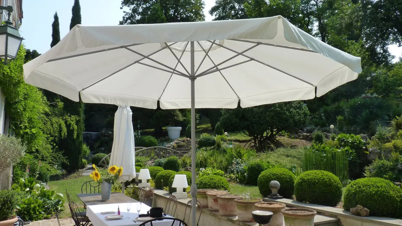Comedor en El LOFT en Champagne: una experiencia única y chispeante - 1