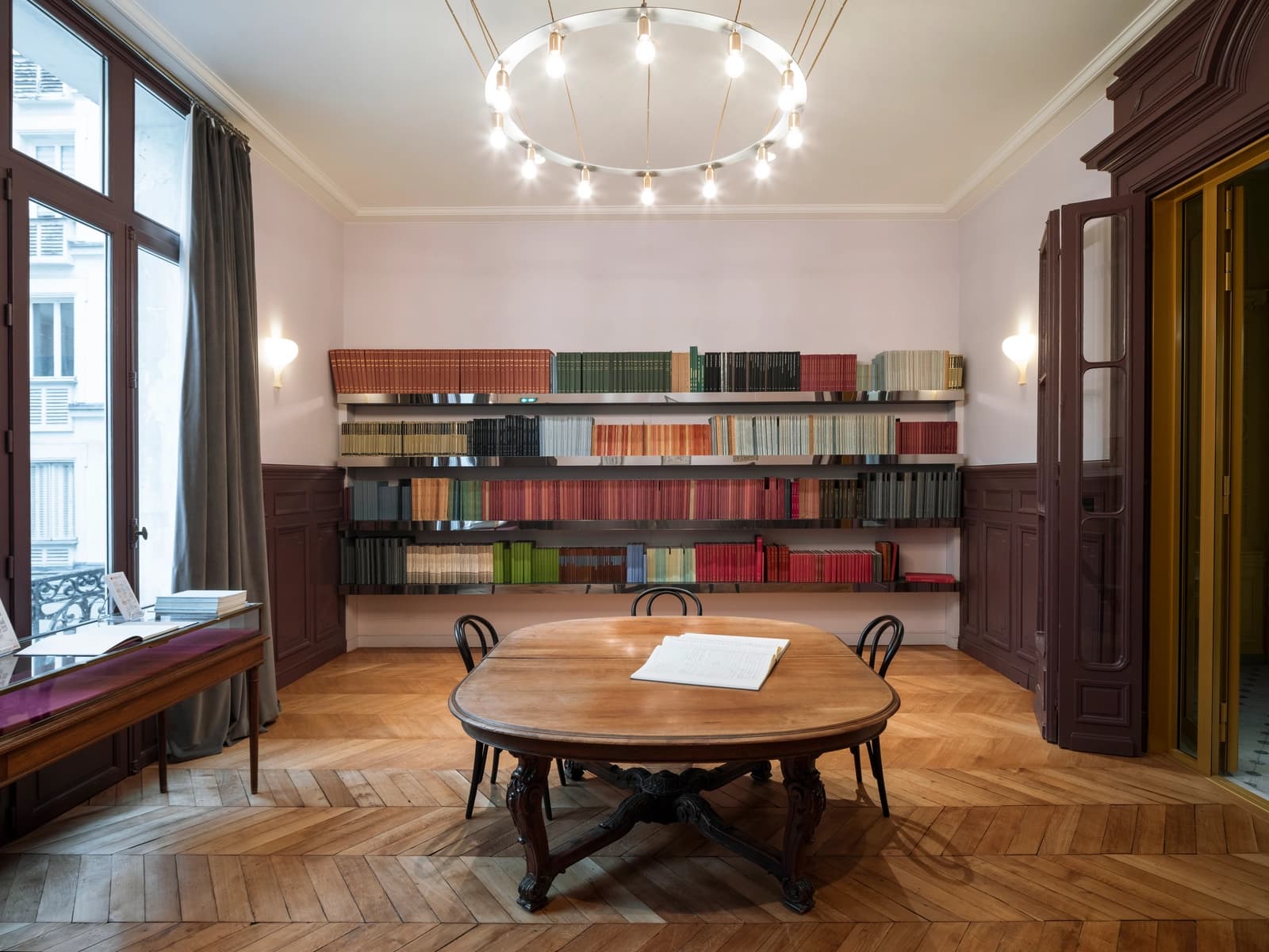 Space Parisian private townhouse ideal for corporate evenings, photoshoots, fashion shows, conferences, concerts, and filming...  - 3