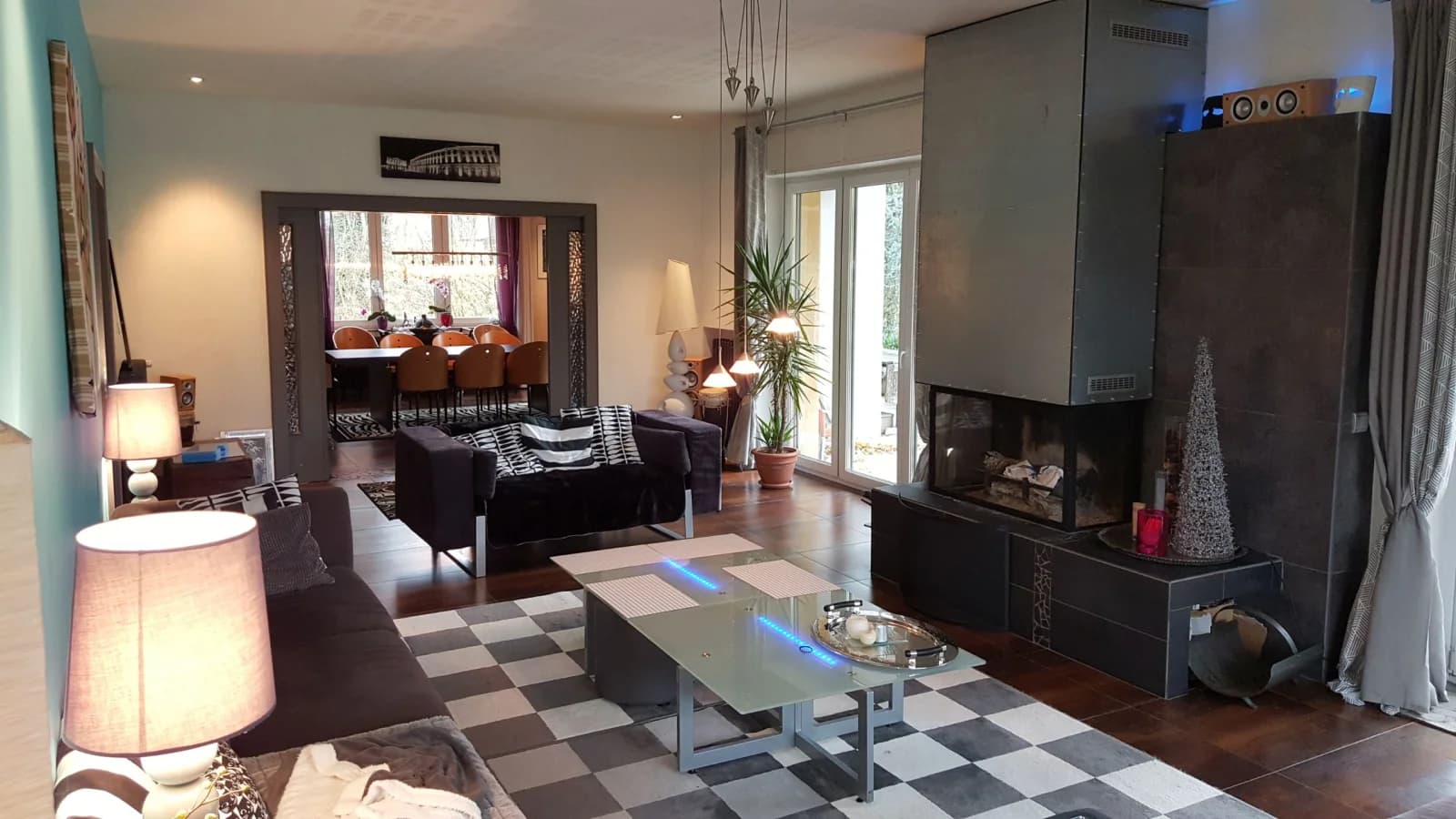 Living room in Factory manager's house wooded park swimming pool - 1