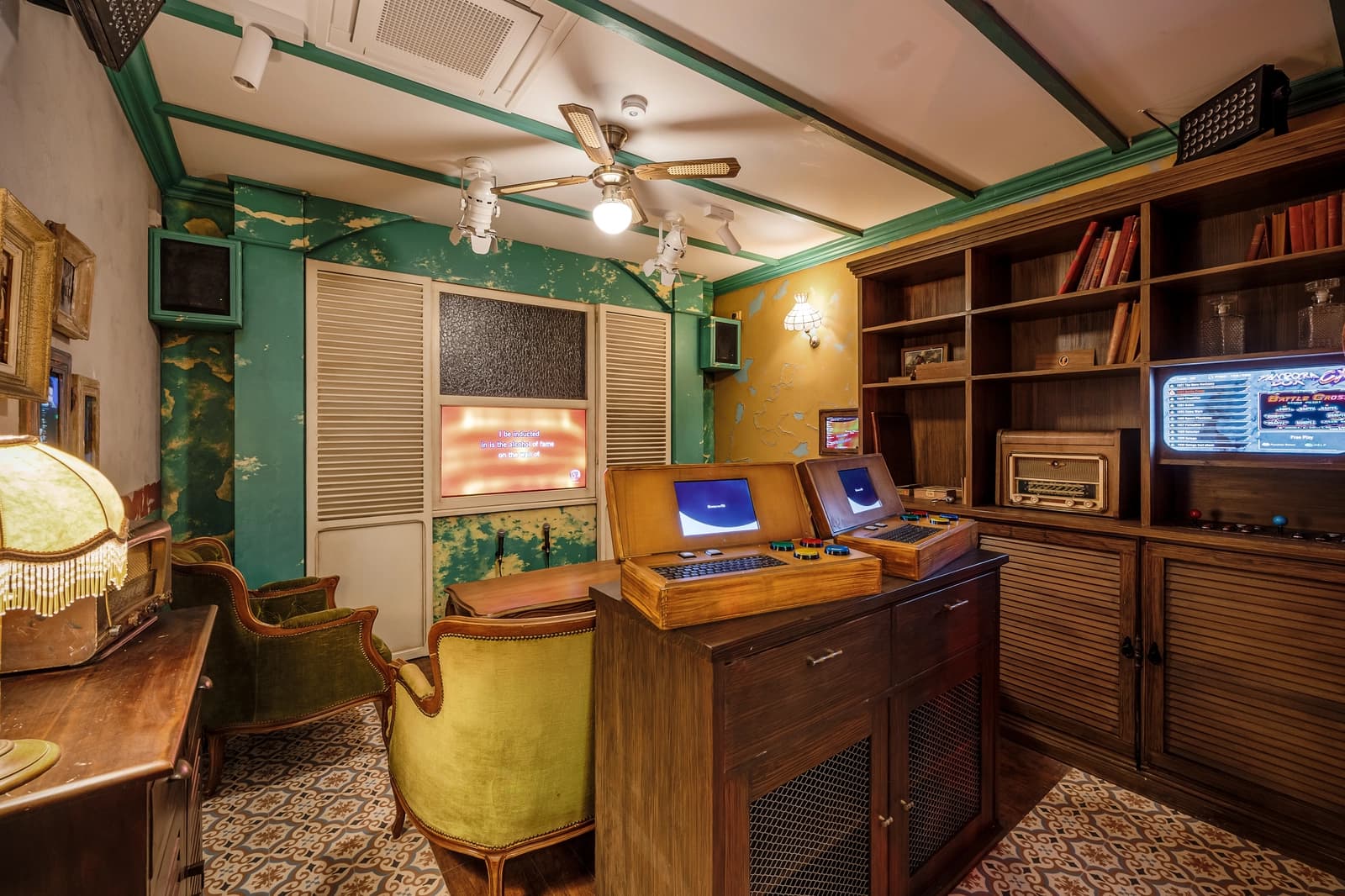 Espace 500m2 de décors - 7 thématiques différentes - 4