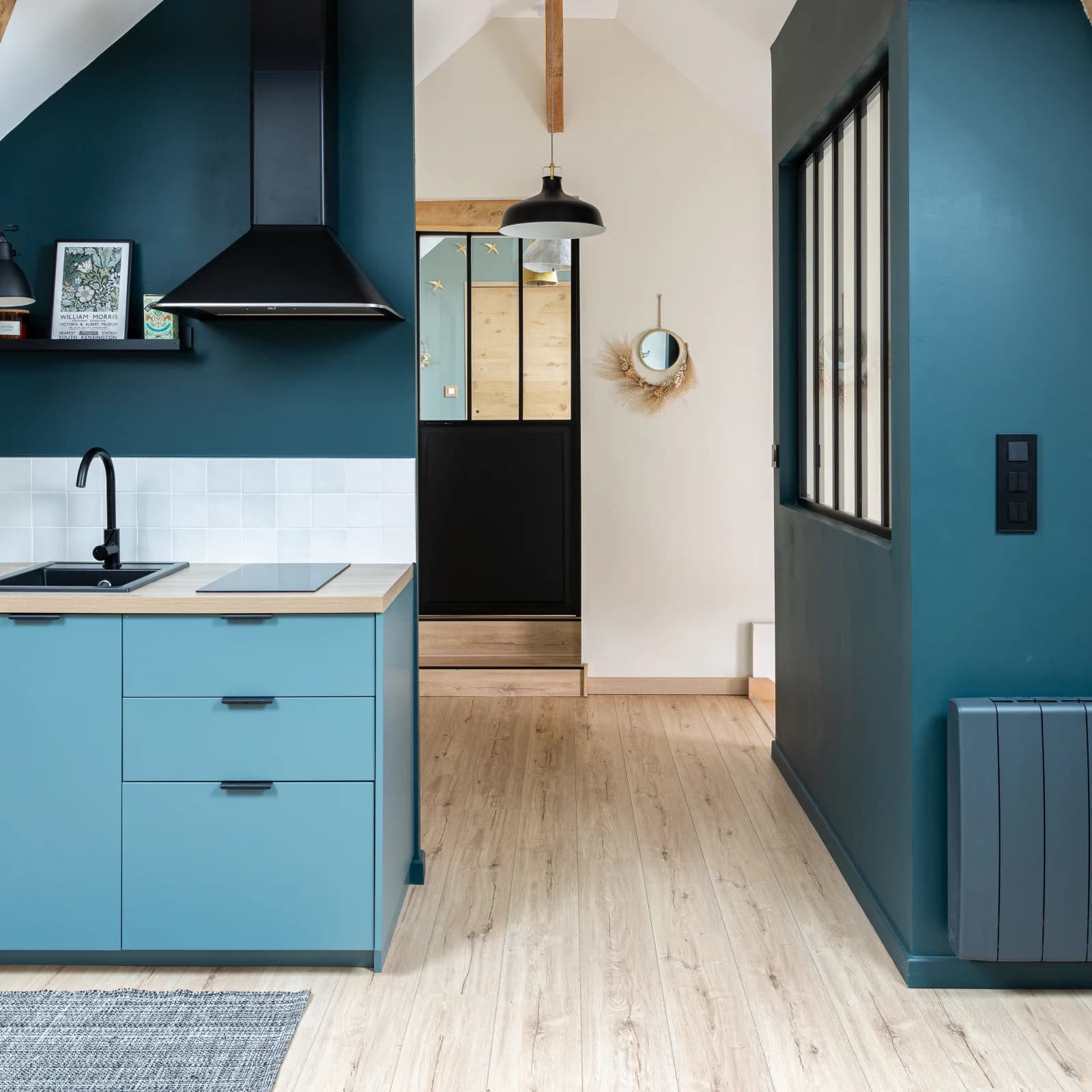 Space A renovated barn with private patio - 2