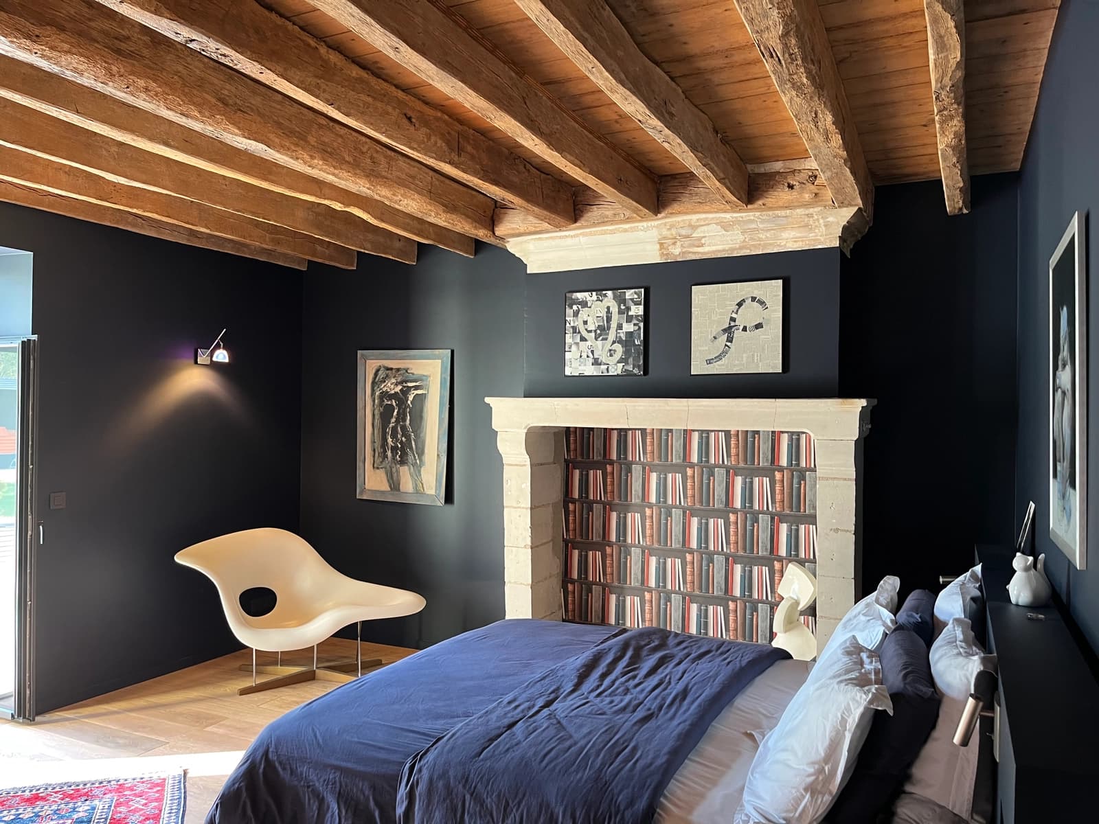 Bedroom in Superb old house renovated with care and taste - 1