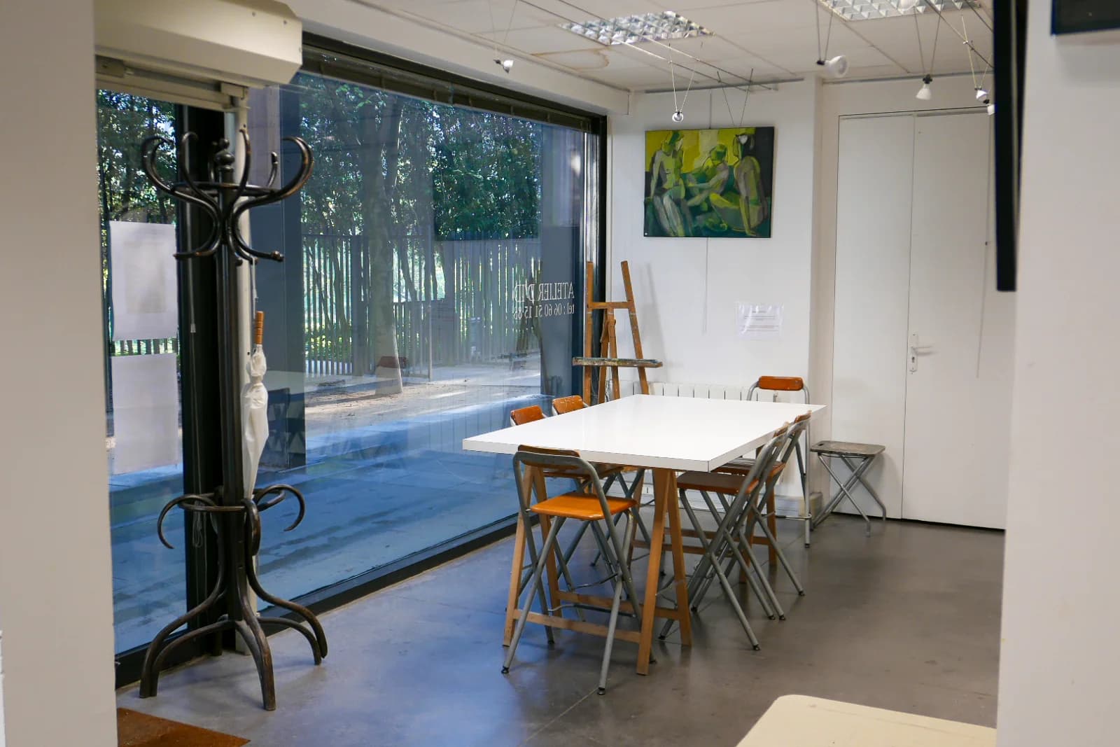 Salle de réunion dans Atelier de peinture lumineux, idéal pour artistes - 1