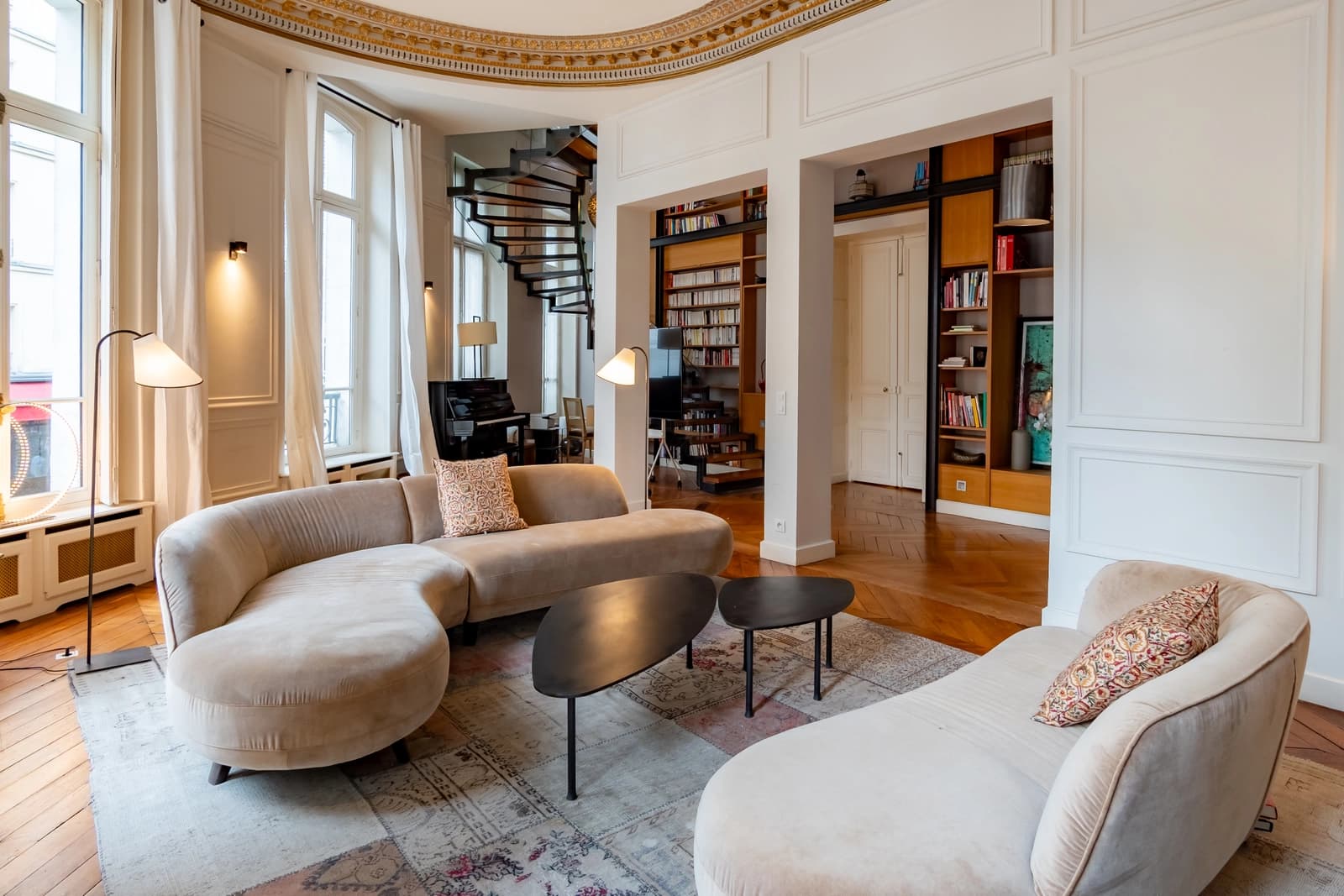 Espace Duplex haussmannien – 1er étage, circulation fluide, accès camions - 300m2 - 4