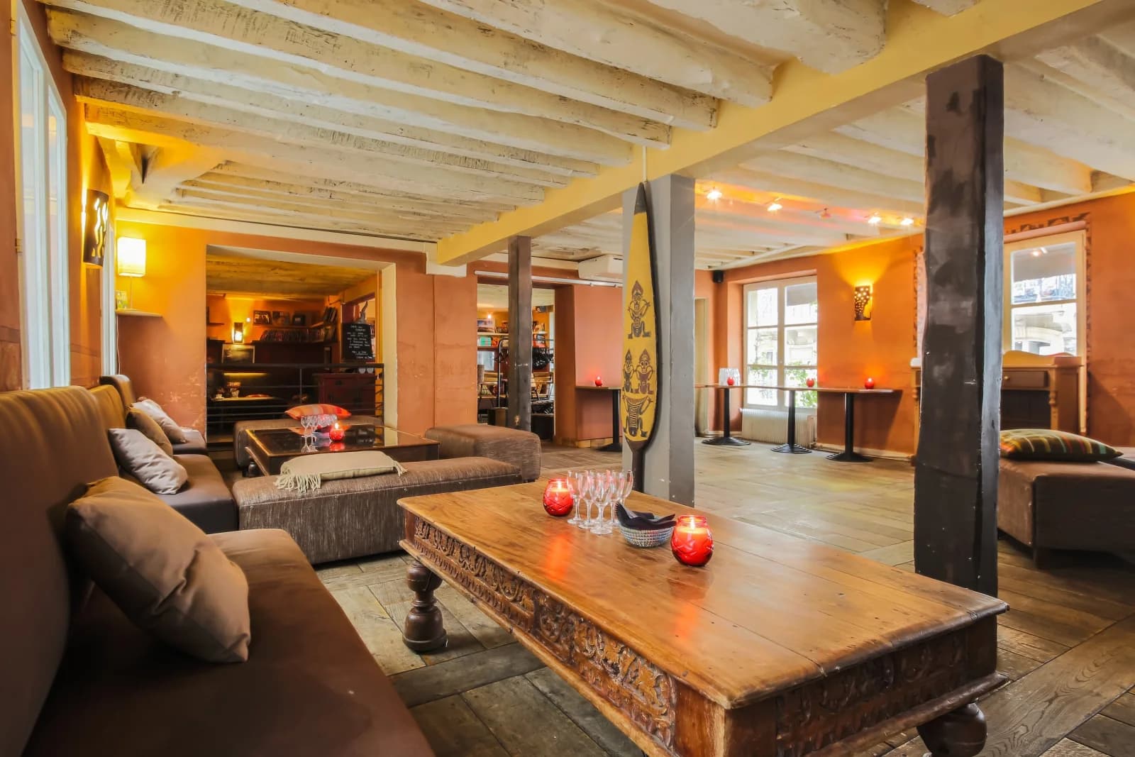 Espace Salons lounge pour réunions et soirées, chaleureux et atypique - 1