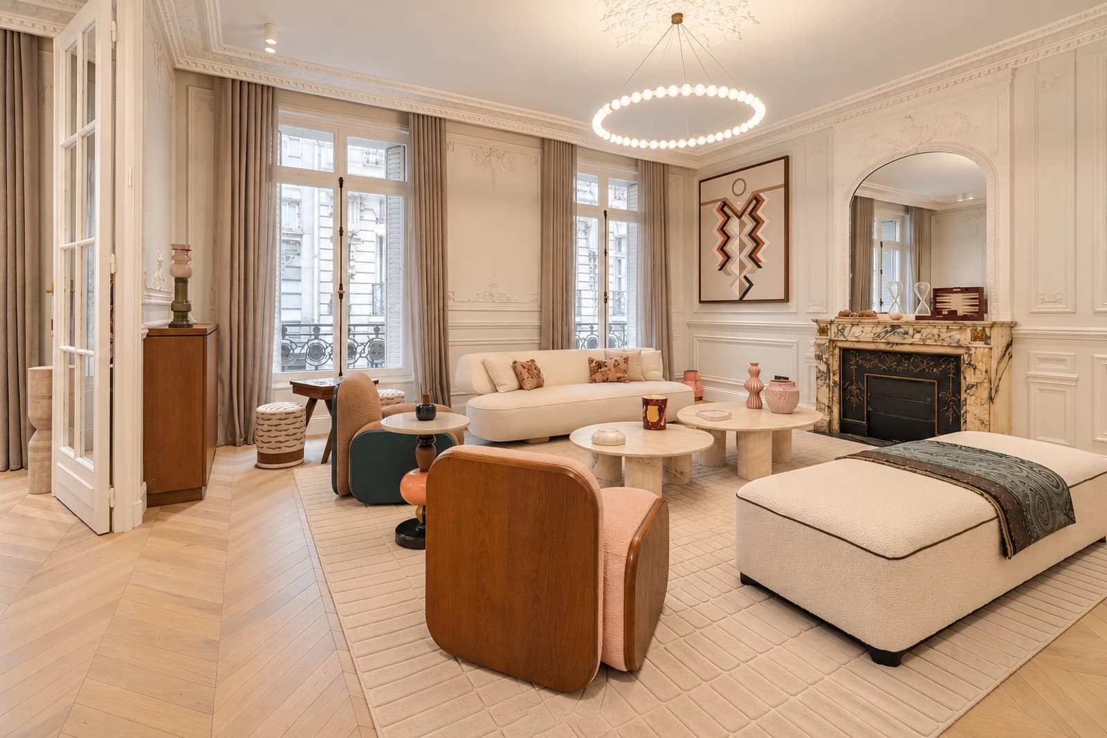 Space Haussmannian elegance - 1
