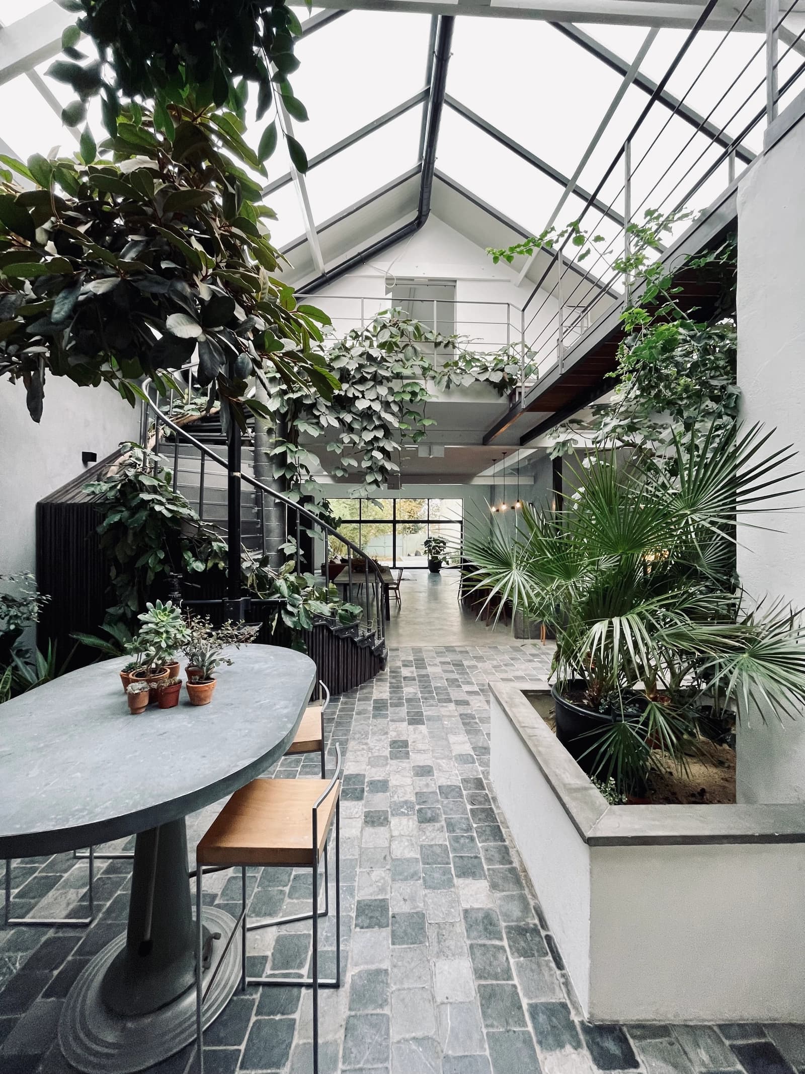 Espace Le Loft dans la Jungle: une évasion végétale unique - 2