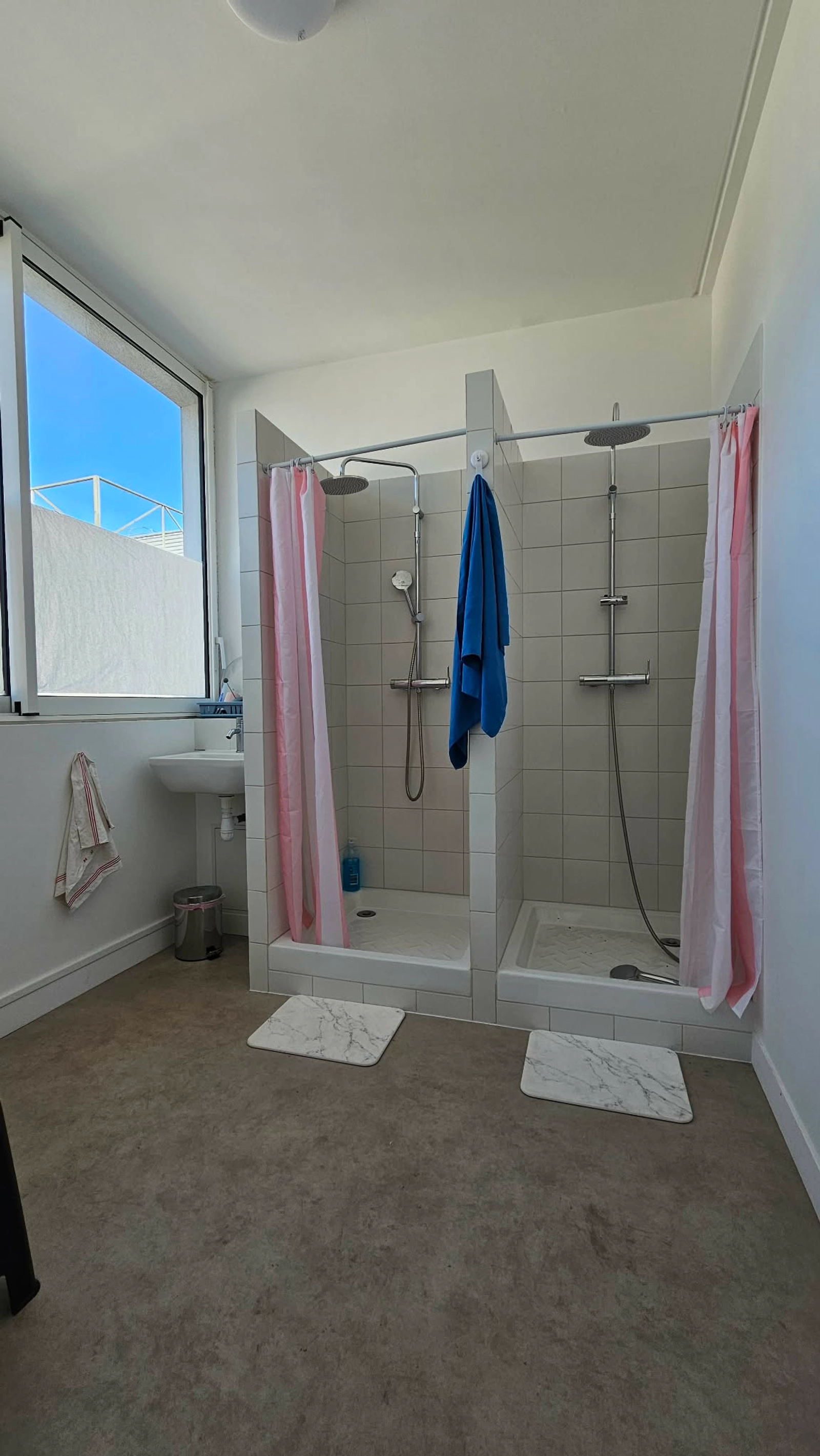 Espace Studio de danse lumineux - 4