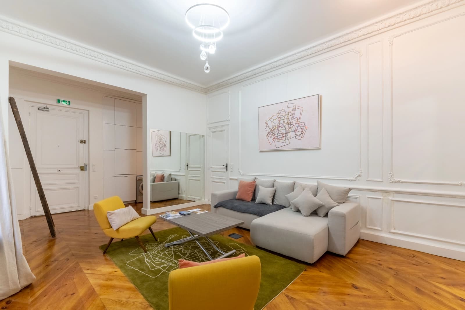 Space Haussmanian apartment - Golden Triangle - 4