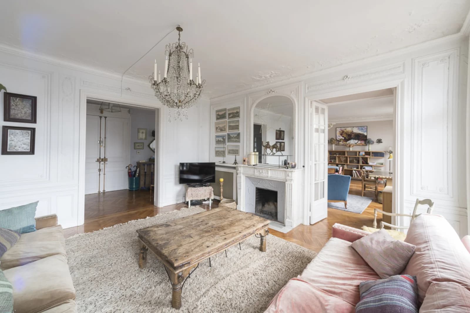 Bel appartement 8 pièces, Rond-Point des Champs-Elysées
