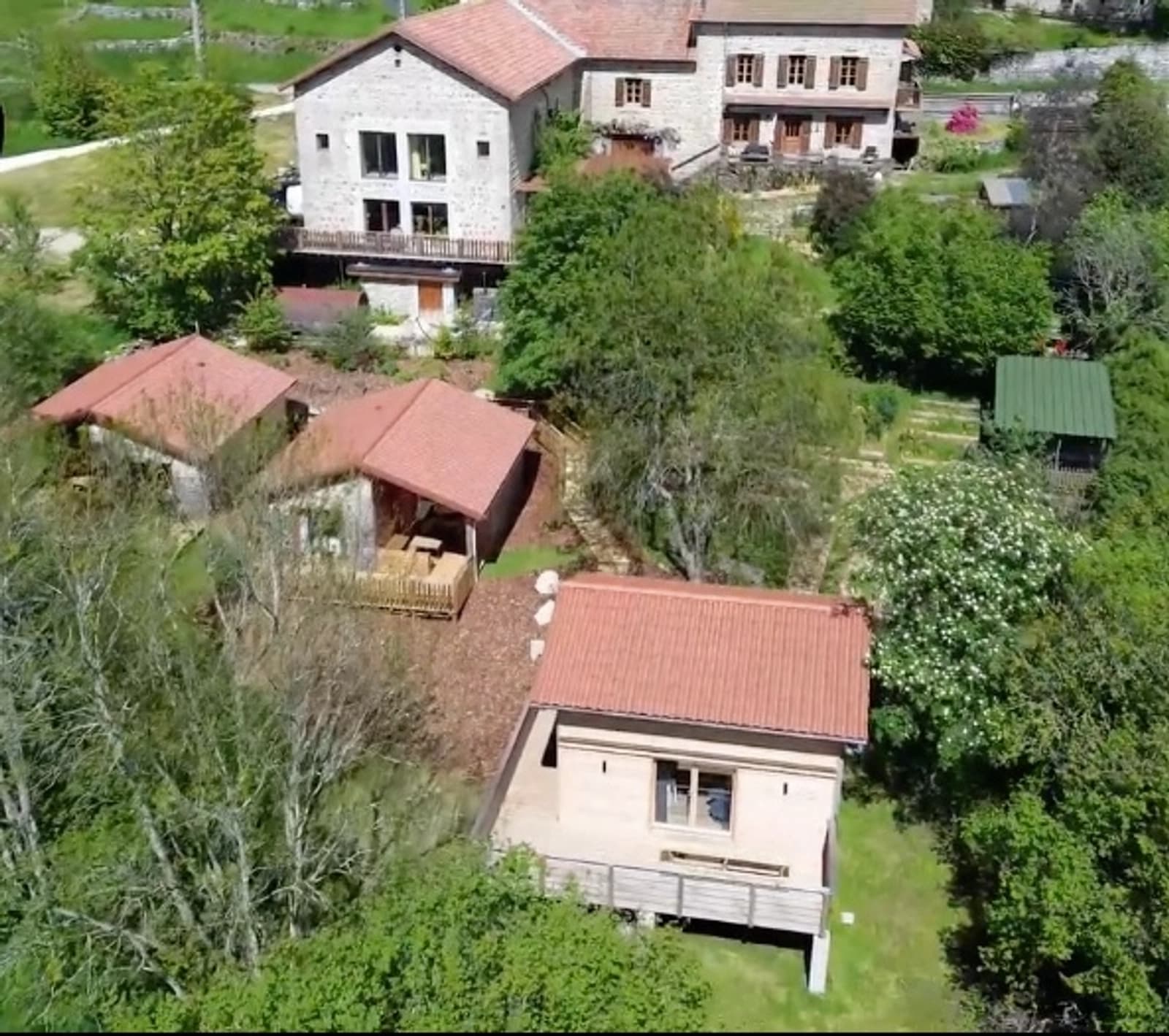 Space Traditional old farmhouse fully renovated, in the countryside near Lyon / Saint-Étienne - 3