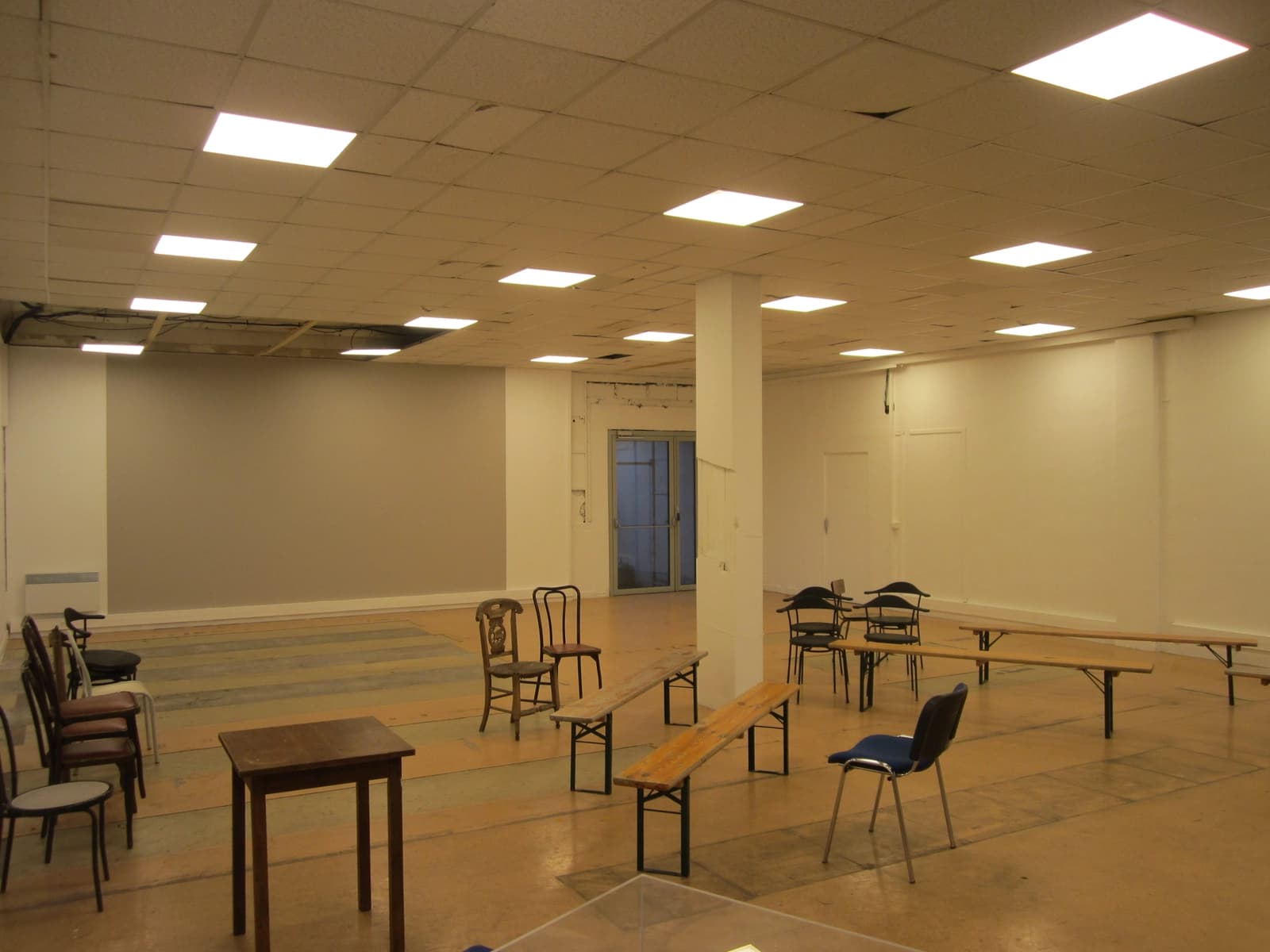 Espace Galerie patinée avec accès sur cour extérieur privée dans le 93 - 2