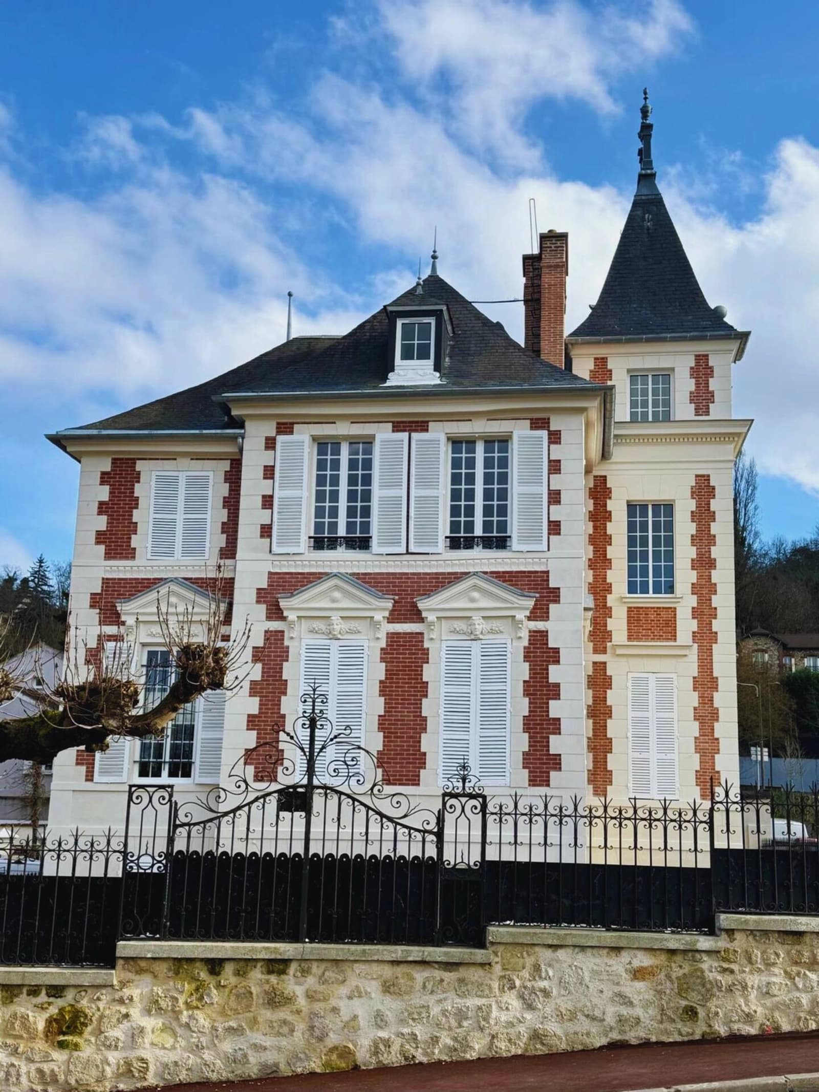Space Superb apartment in a 17th-century château facing the Marne - 4