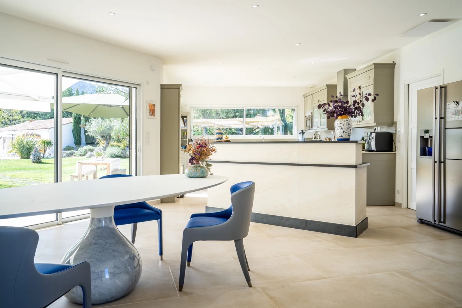 Meeting room in Beautiful villa with pool - 1