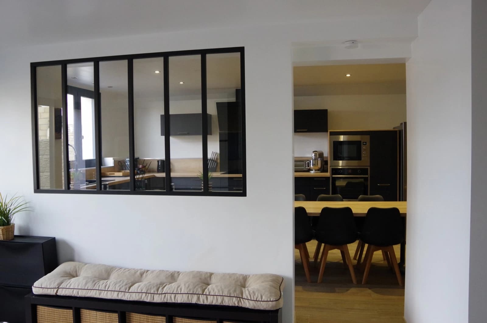 Meeting room in Spacious modern house with indoor pool - 1