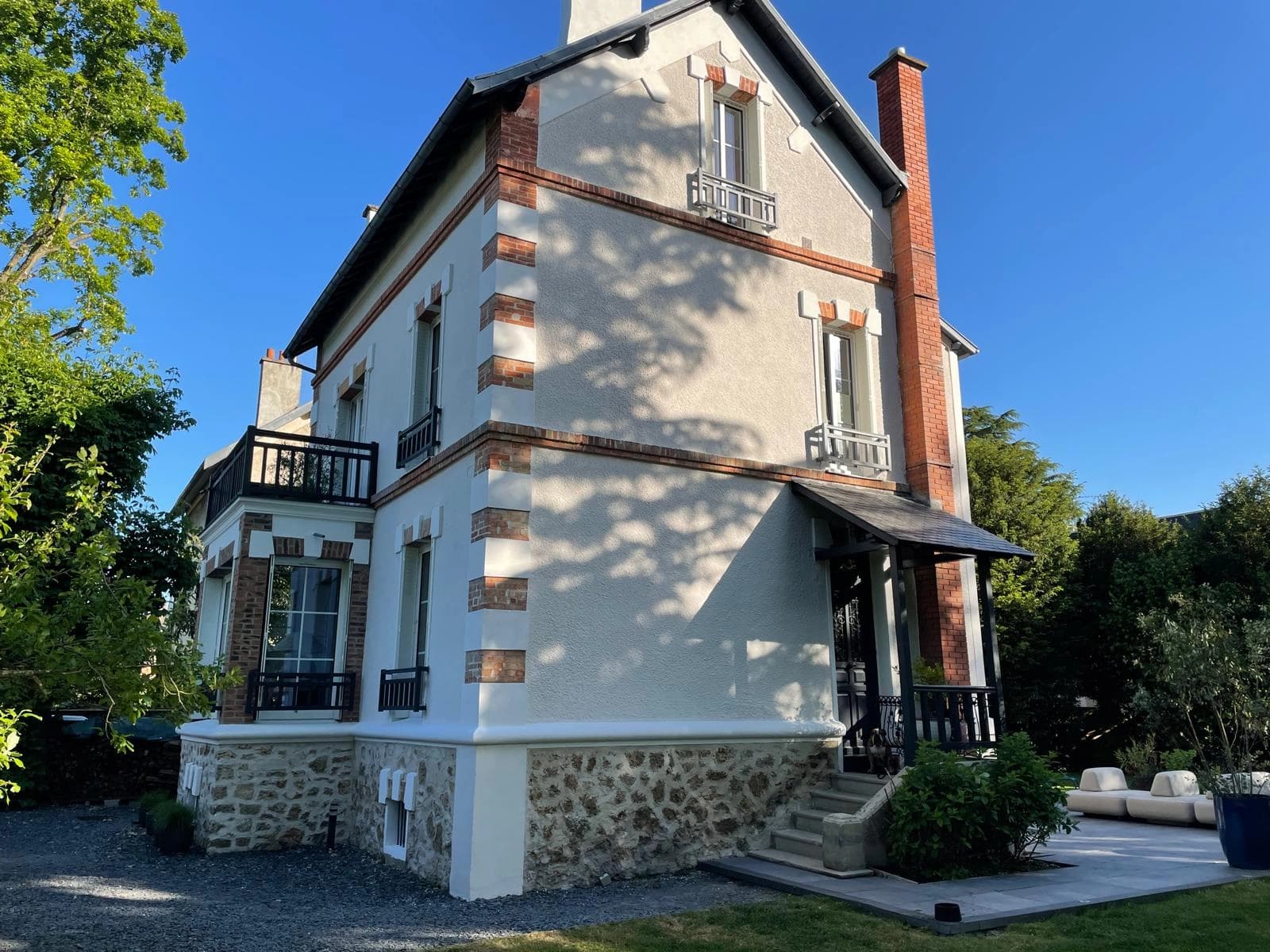 Space English-style country house - 1