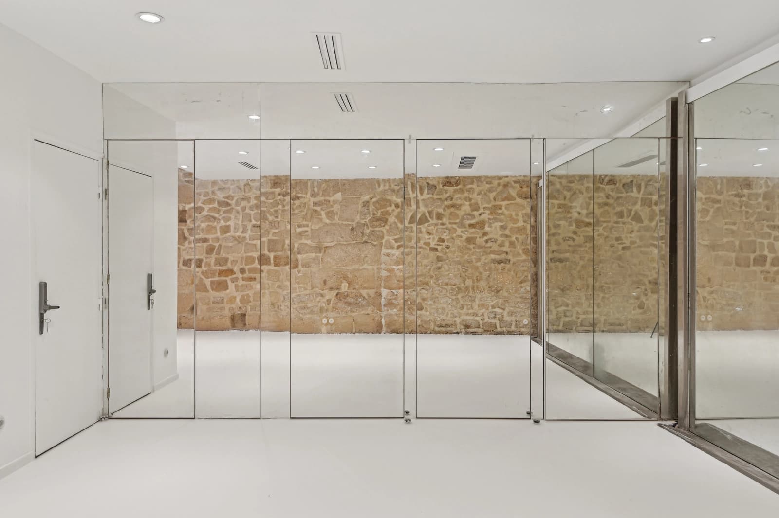 Espace Boutique au coeur du Marais - 5