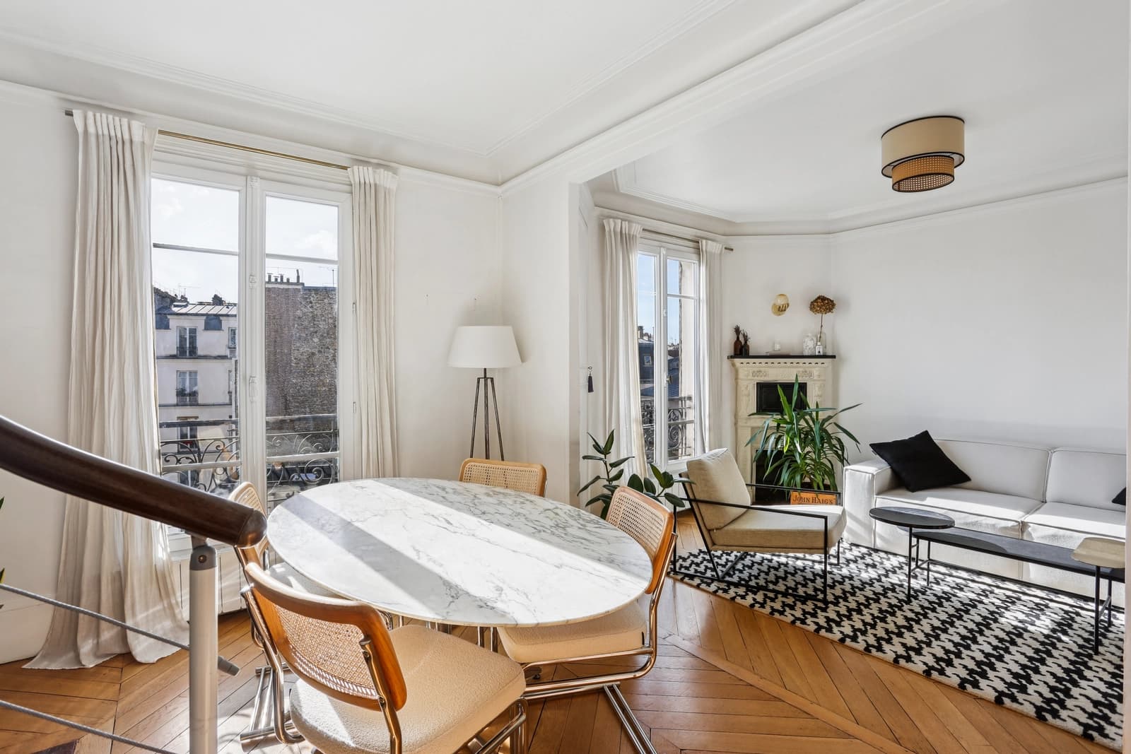Espace Appartement avec charme de l'ancien Paris 9ème - 5