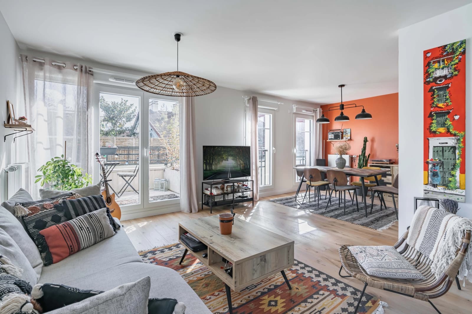 Living room in Spacious, bright apartment - large terrace - 0