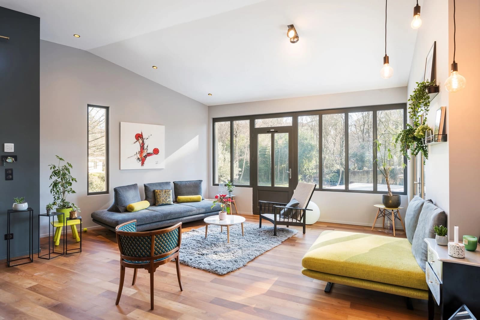 Living room in Charming residence with swimming pool 10 mn from Lyon center - 1