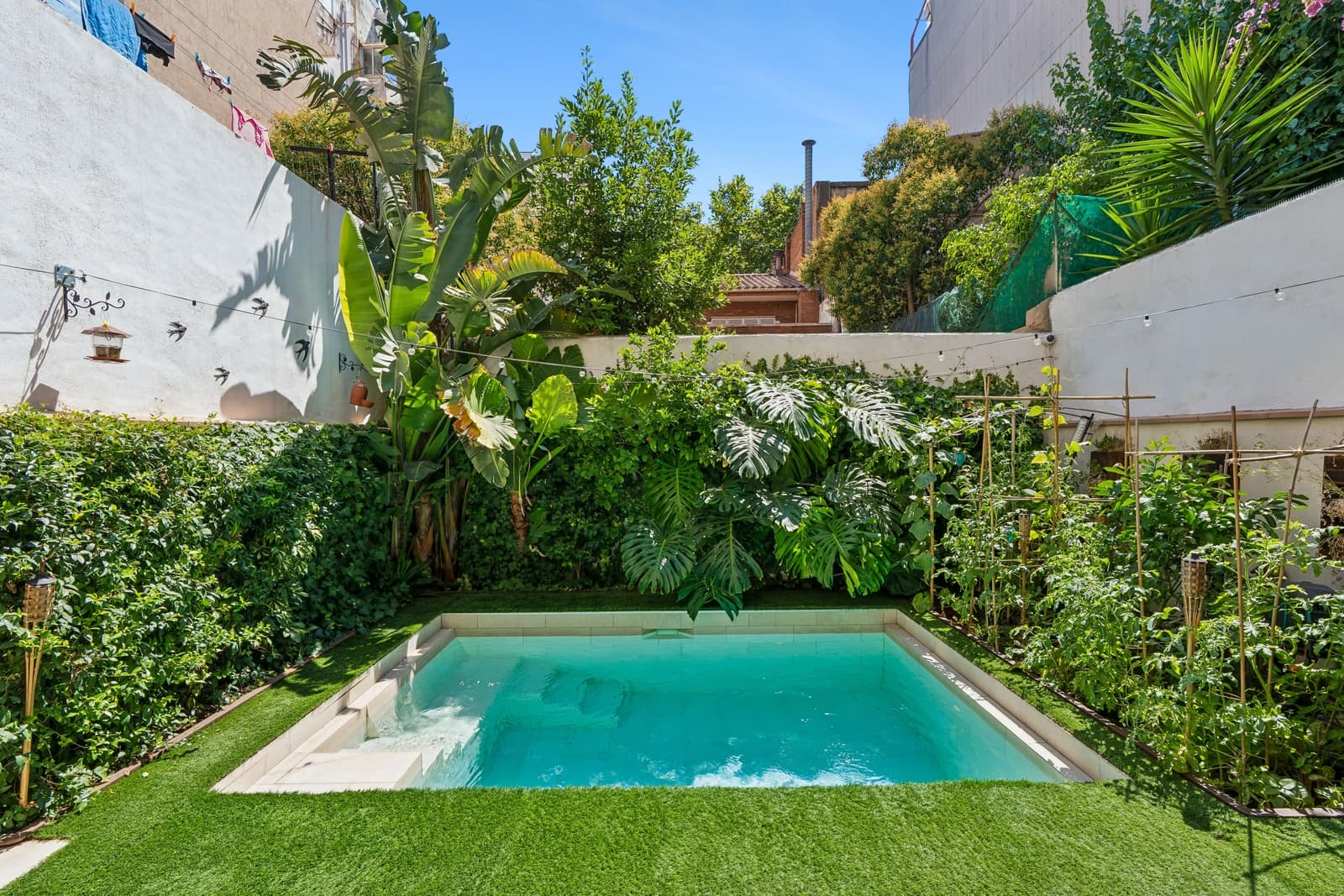 Espacio Jardín y piscina en Barcelona - 2