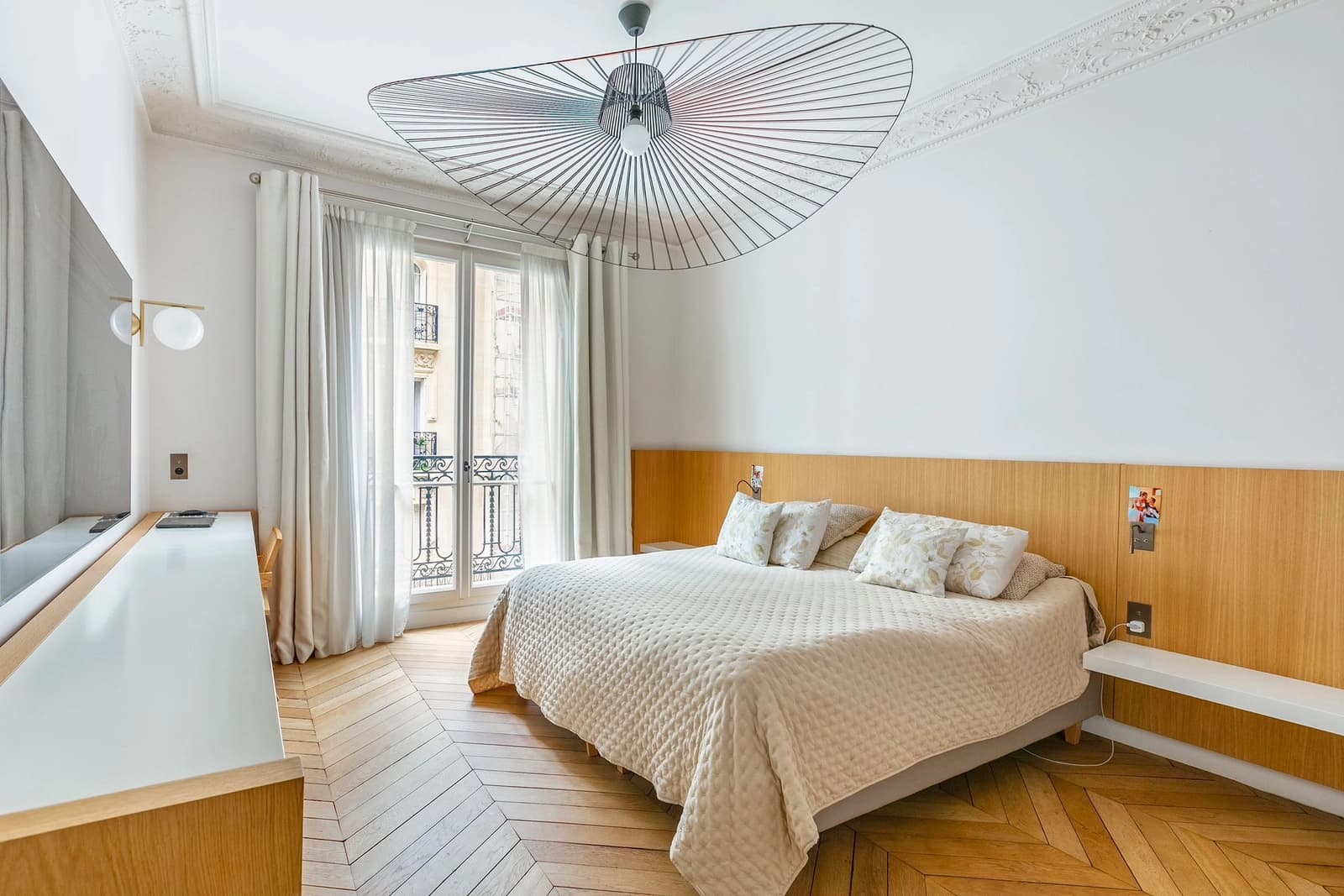 Space Haussmannian apartment in the heart of Paris - 4