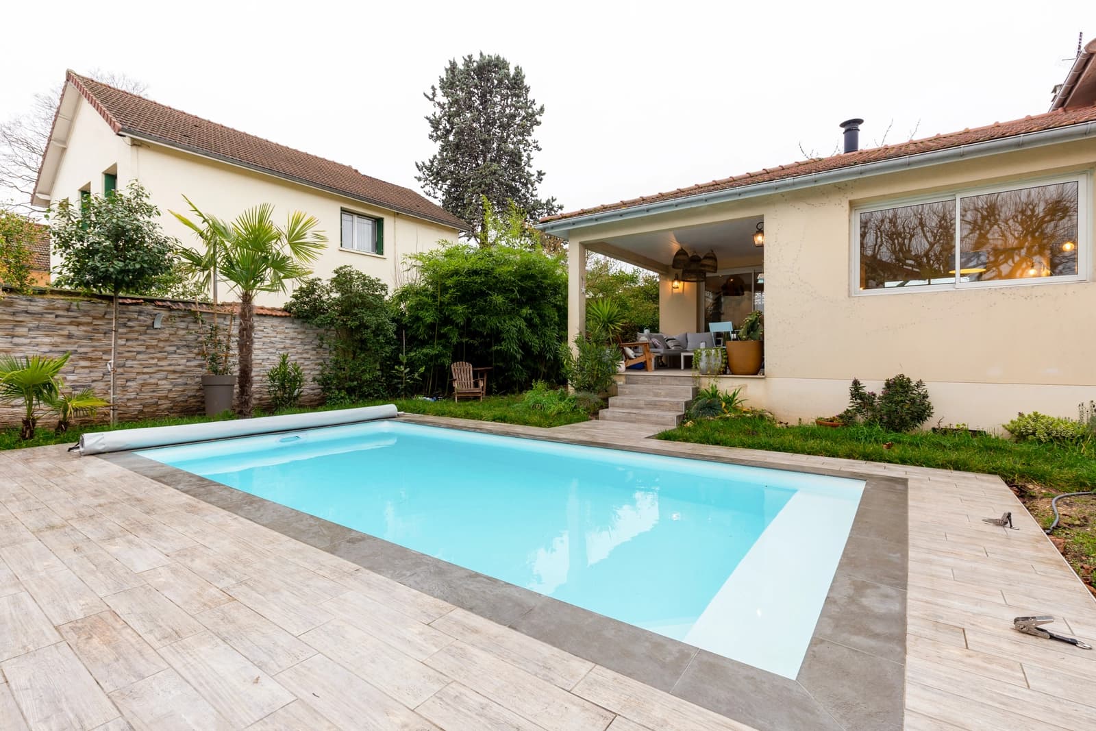 Meeting room in Contemporary pavilion near Paris - 1
